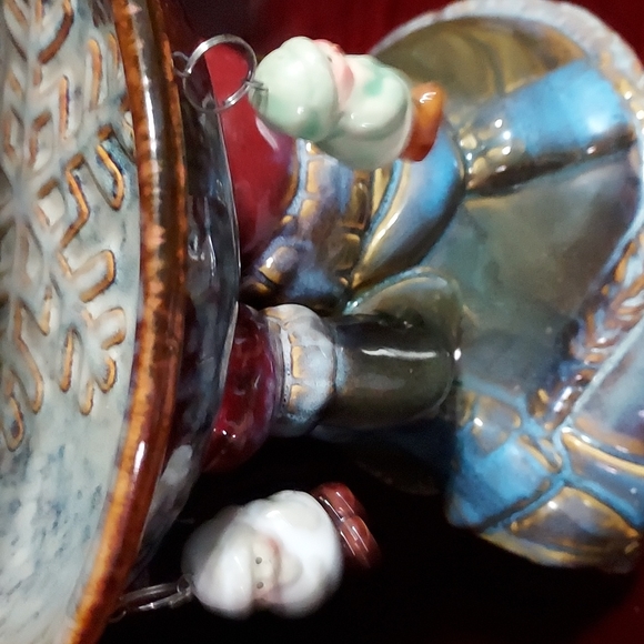 Ceramic Snowman w/Candy Dish 7 1/4 inches H x 7 3/4 inches W. Multicolors - Picture 12 of 12